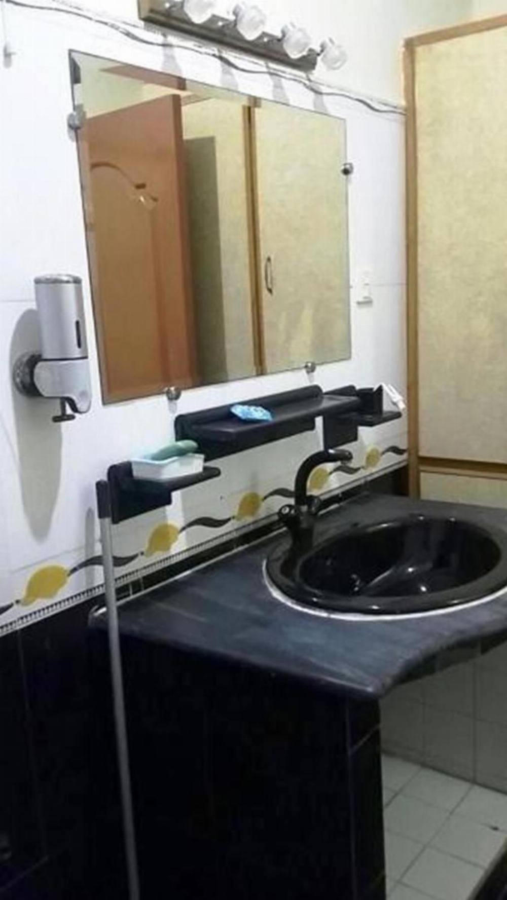 Rehaish Inn Furnished Rental Accommodation